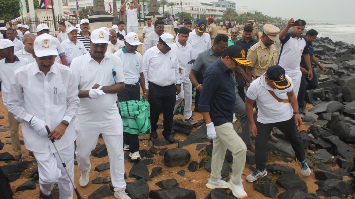 Public actively involved in Swachhata programmes: L-G